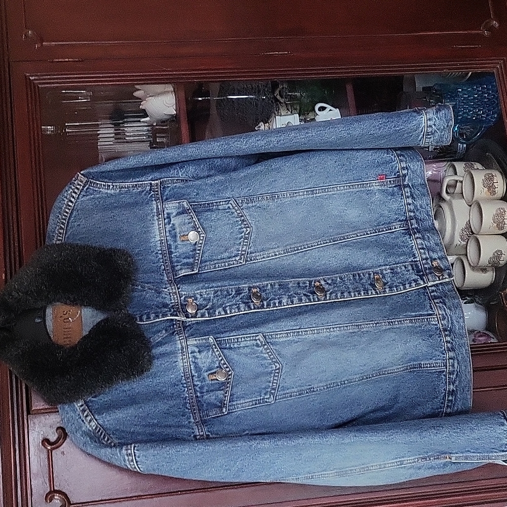 Ladies denim jacket